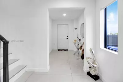 320 NW 13th Ct, Florida City, FL 33034 - Photo 10