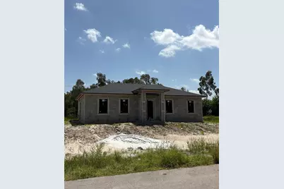911 Ardmore St, Lehigh Acres, FL 33974 - Photo 8