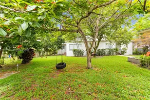 72 Palmetto Dr, Miami Springs, FL 33166 - Photo 16