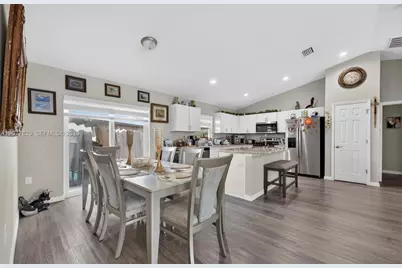 5674 N Claremont Drive, Citrus Springs, FL 34434 - Photo 10