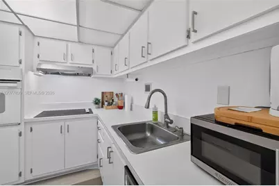 1000 West Ave #509, Miami Beach, FL 33139 - Photo 14