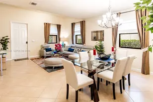 125 SE 36th Pl, Homestead, FL 33033 - Photo 6