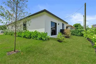 599 SW 12th Ave, Dania Beach, FL 33004 - Photo 18
