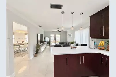 8541 NW 54th St, Lauderhill, FL 33351 - Photo 24