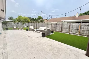 8541 NW 54th St, Lauderhill, FL 33351 - Photo 42