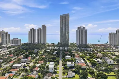301 190th St, Sunny Isles Beach, FL 33160 - Photo 34