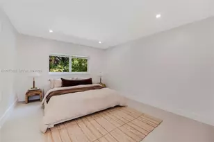 8318 NE 3rd Ct, Miami, FL 33138 - Photo 26