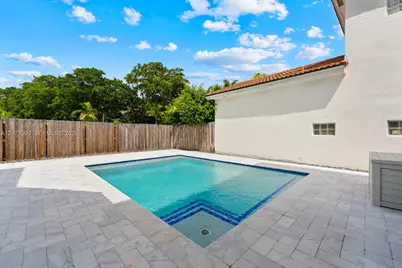 15585 SW 112th Way, Miami, FL 33196 - Photo 38