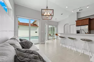 15585 SW 112th Way, Miami, FL 33196 - Photo 14