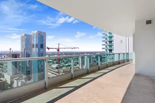 900 Biscayne Blvd, Miami, FL 33132 - Photo 12