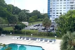 3800 Hillcrest Dr, Hollywood, FL 33021 - Photo 50