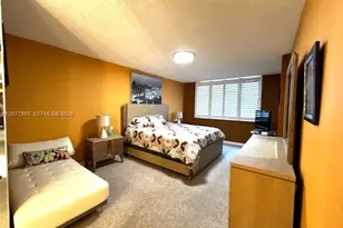 3800 Hillcrest Dr, Hollywood, FL 33021 - Photo 30