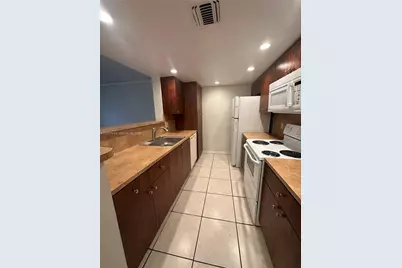 8418 Coral Lake Way #8418, Coral Springs, FL 33065 - Photo 4