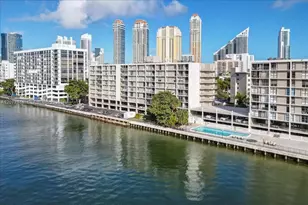 17600 N Bay Rd, Sunny Isles Beach, FL 33160 - Photo 26