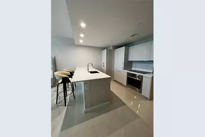 501 NE 31st St #1910, Miami, FL 33137 - Photo 6
