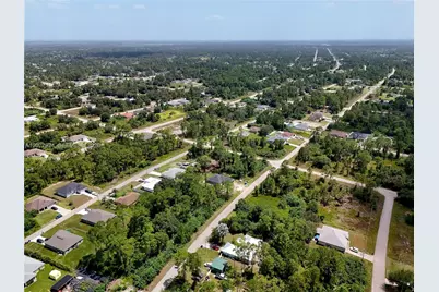 523 Summit Ave, Lehigh Acres, FL 33974 - Photo 10
