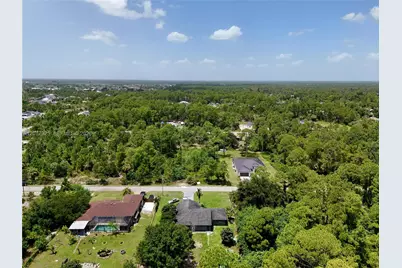 811 Edison Ave, Lehigh Acres, FL 33972 - Photo 36
