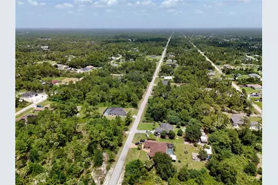 811 Edison Ave, Lehigh Acres, FL 33972 - Photo 32
