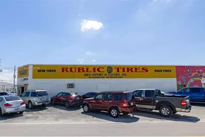 1090 E 15th St, Hialeah, FL 33010 - Photo 1