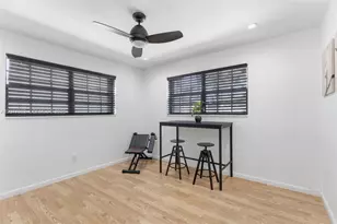 2485 NE 214th St, Miami, FL 33180 - Photo 20