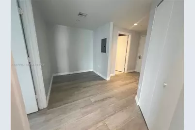 45 SW 9th St #3703, Miami, FL 33130 - Photo 18