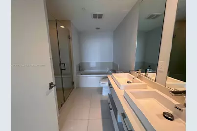 45 SW 9th St #3703, Miami, FL 33130 - Photo 34