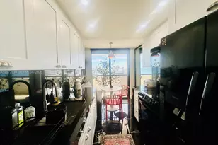 2555 Collins Ave, Miami Beach, FL 33140 - Photo 6