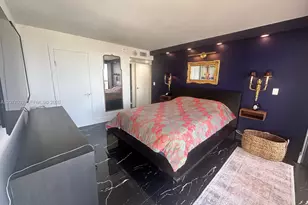2555 Collins Ave, Miami Beach, FL 33140 - Photo 8