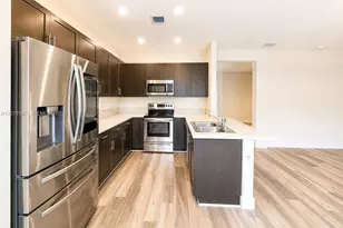 403 NE 208th Terrace, Miami, FL 33179 - Photo 8