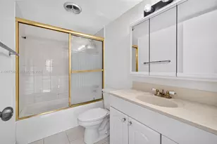 401 Golden Isles Dr, Hallandale Beach, FL 33009 - Photo 10