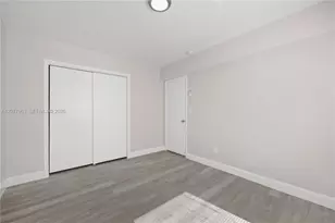 1979 N Glades Dr, North Miami Beach, FL 33162 - Photo 14