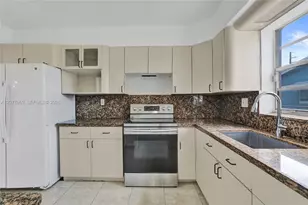 6761 Pershing St, Hollywood, FL 33024 - Photo 38