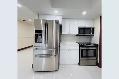 720 NW 74th Way, Margate, FL 33063 - Photo 10