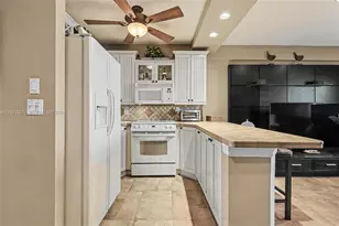 [Address not provided], Hollywood, FL 33019 - Photo 14