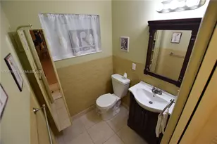 2971 Crosley Dr W, West Palm Beach, FL 33415 - Photo 12