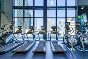 1010 Brickell Ave, Miami, FL 33131 - Photo 14