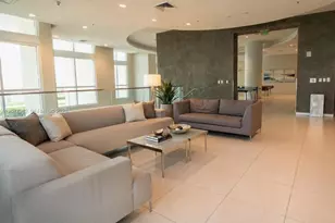 1900 N Bayshore Dr, Miami, FL 33132 - Photo 36