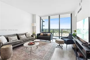 121 NE 34th St, Miami, FL 33137 - Photo 2