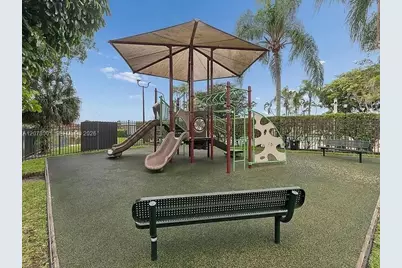 1200 SW 118th Ter #1200, Davie, FL 33325 - Photo 26
