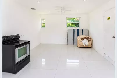 6700 SW 97th Ave, Miami, FL 33173 - Photo 18