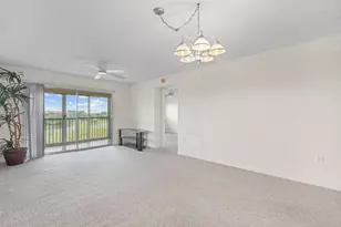 13705 SW 12th St, Pembroke Pines, FL 33027 - Photo 20