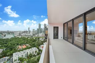 1581 Brickell Ave, Miami, FL 33129 - Photo 10