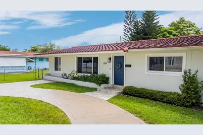 3551 SW 97th Ave, Miami, FL 33165 - Photo 2