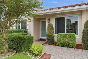 10887 SW 152nd Pl, Miami, FL 33196 - Photo 2