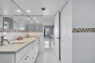 200 Golden Isles Dr, Hallandale Beach, FL 33009 - Photo 22