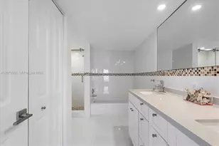 200 Golden Isles Dr, Hallandale Beach, FL 33009 - Photo 24