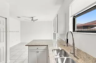 125 SE 34th Terrace, Homestead, FL 33033 - Photo 10