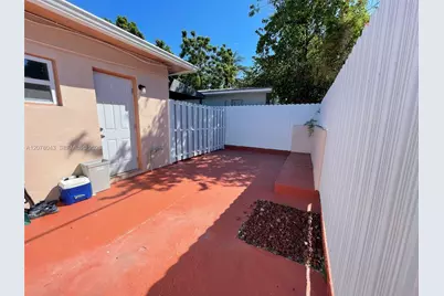 1450 SW 6th St #11, Miami, FL 33135 - Photo 8