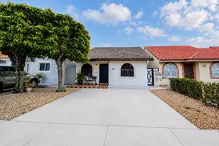 5670 W 20th Ct, Hialeah, FL 33016 - Photo 2
