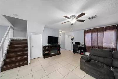 1293 Sussex Dr, North Lauderdale, FL 33068 - Photo 6